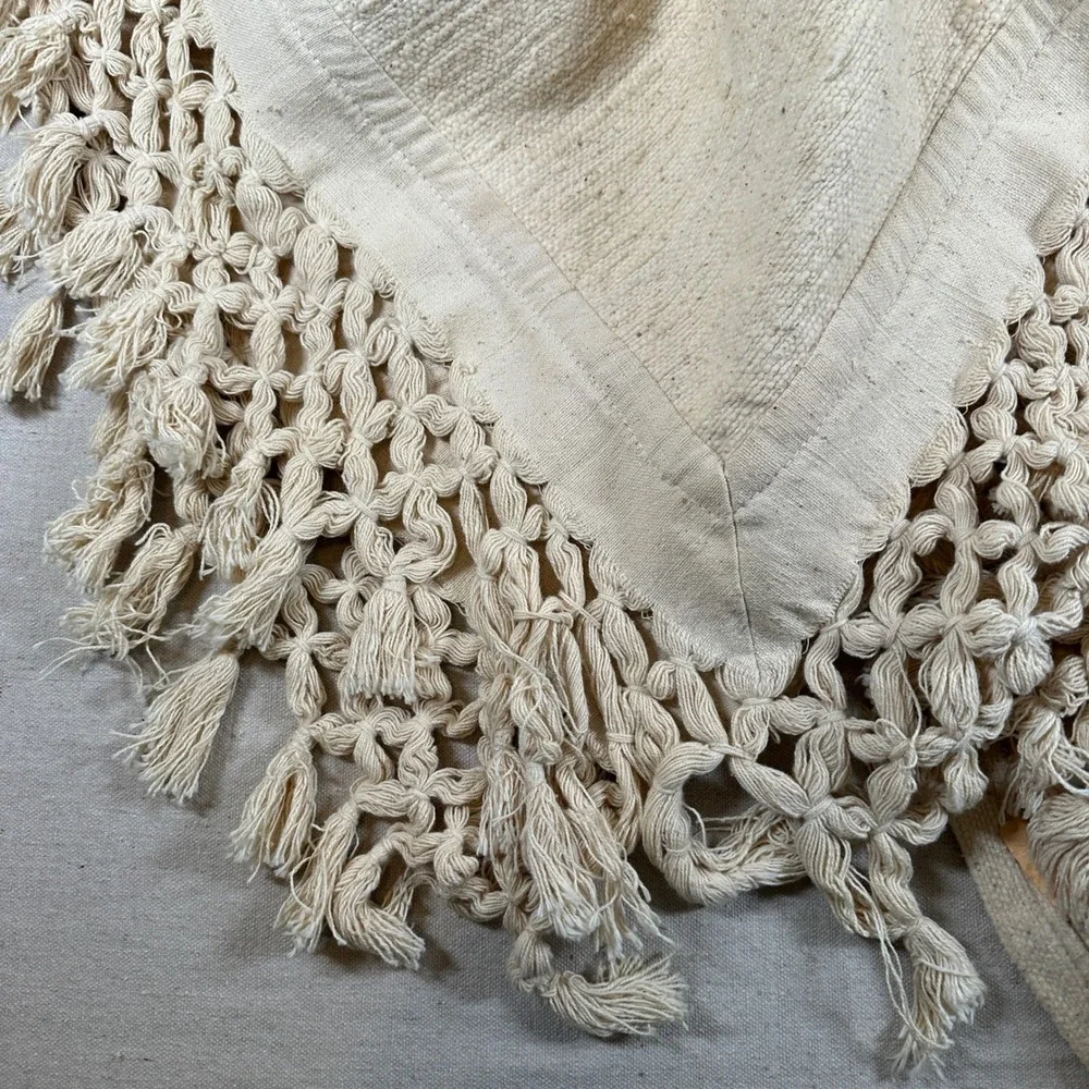 Vintage 70s India Ink Handwoven Cotton Bedspread Cream Macrame Fringe‎ Tassel